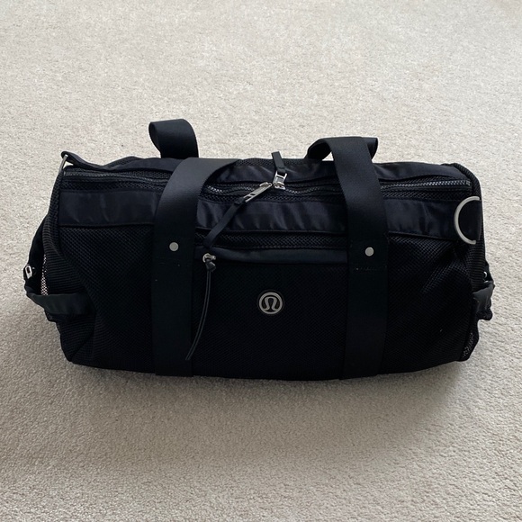 lululemon athletica Handbags - lululemon athletica Black Unisex Duffel Bag